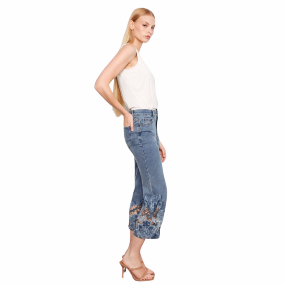 JEANS AVEC DENTELLE-CHARLIE B